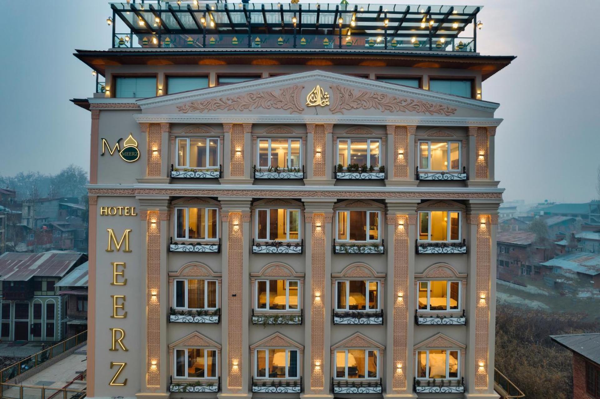 Hotel Meerz Srīnagar 外观 照片